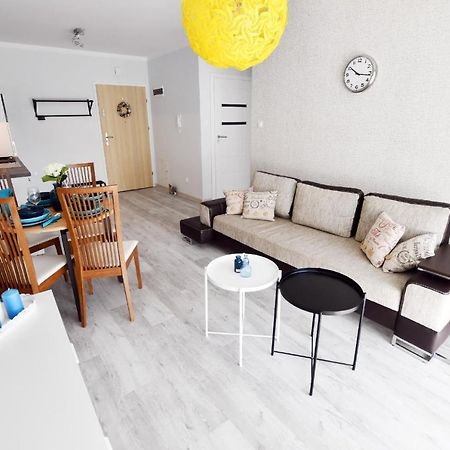 Apartament Kapitanski Apartment Kolobrzeg Exterior photo
